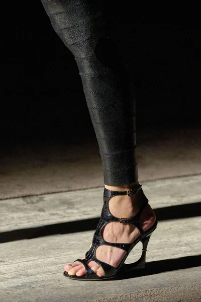 Look 20